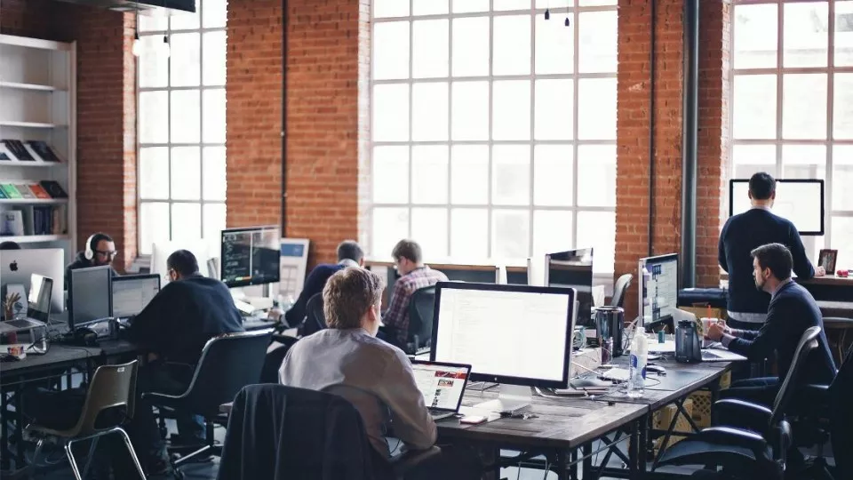 Как выбрать веб-студию в Хилоке по кейсам