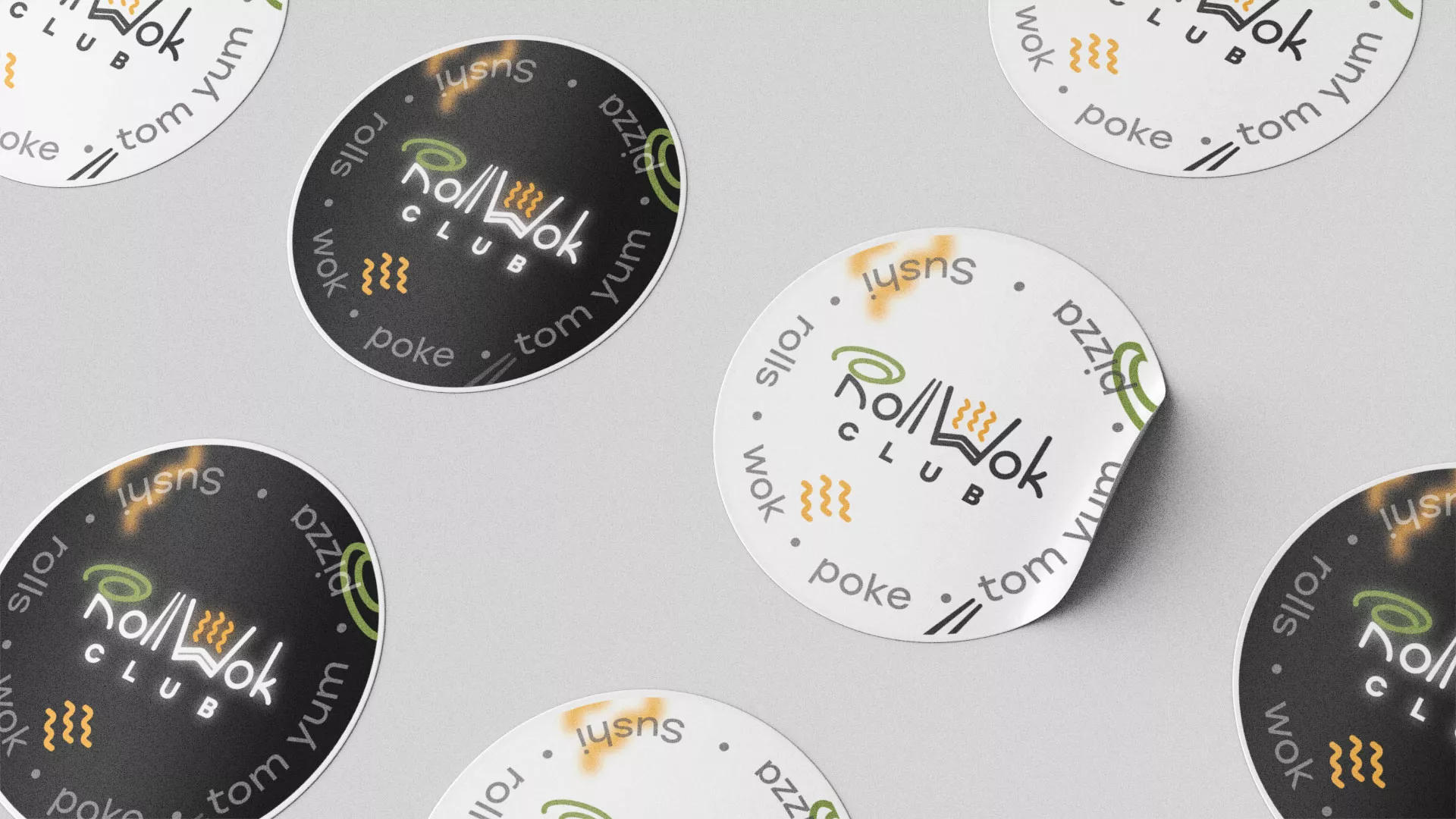 Разработка дизайна наклеек для суши-бара «Roll Wok Club» в Хилоке